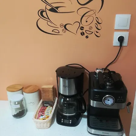 Central Apartment Apartman